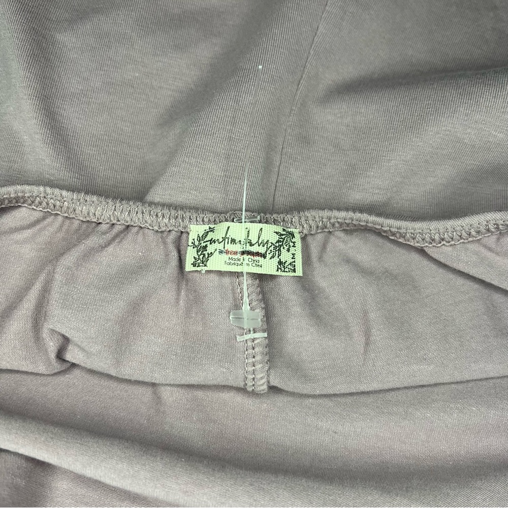 NEW FREE PEOPLE Weekend Friend Shortie Women's Romper In Lilac Size M - Picture 9 of 12